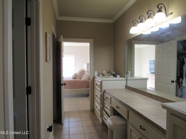 101 Bear Creek Circle, Canton, MS 39046