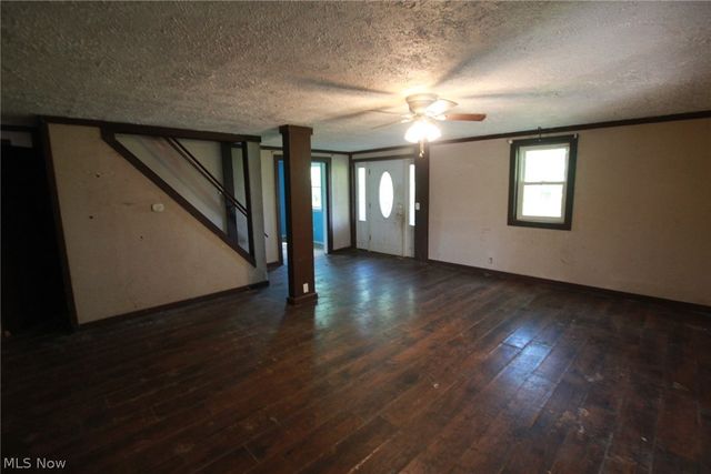 14413 Ellsworth Road, Berlin Center, OH 44401