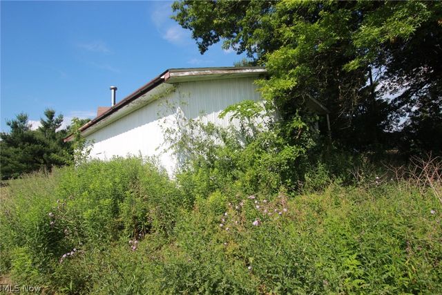 14413 Ellsworth Road, Berlin Center, OH 44401