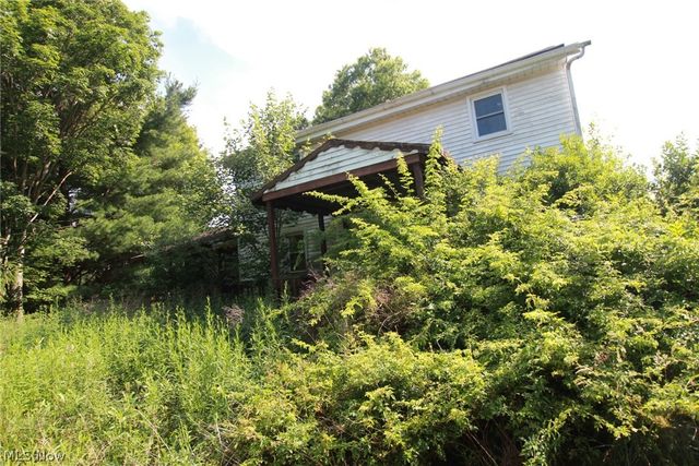 14413 Ellsworth Road, Berlin Center, OH 44401
