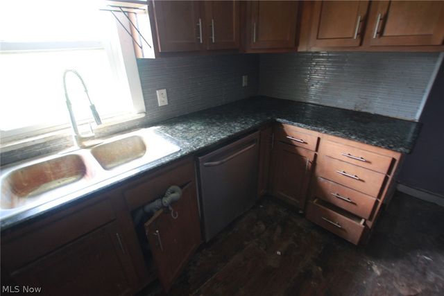 14413 Ellsworth Road, Berlin Center, OH 44401