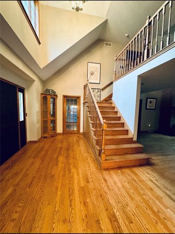 291 Woodland Dr, Wilmington Twp, PA 16142