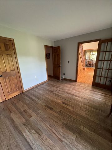 291 Woodland Dr, Wilmington Twp, PA 16142