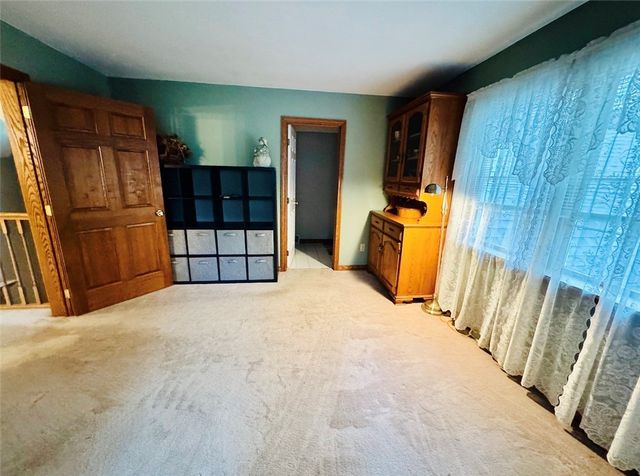 291 Woodland Dr, Wilmington Twp, PA 16142