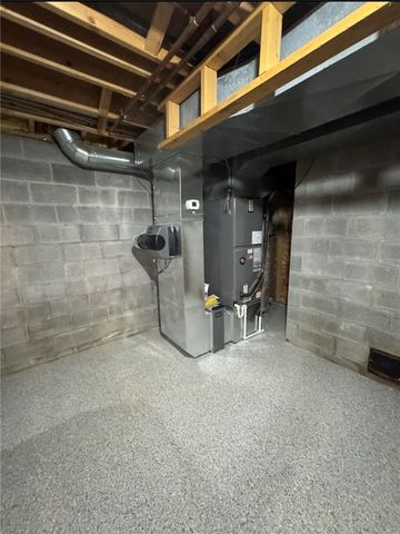 291 Woodland Dr, Wilmington Twp, PA 16142