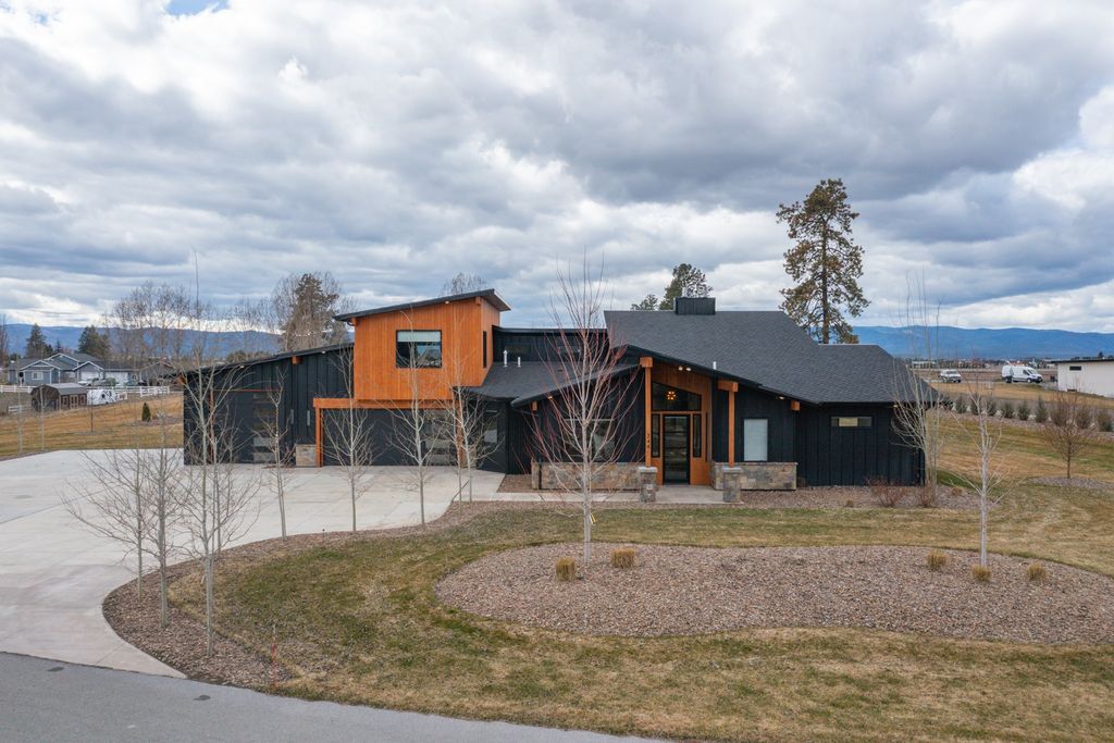 244 Placid Drive, Kalispell, MT 59901