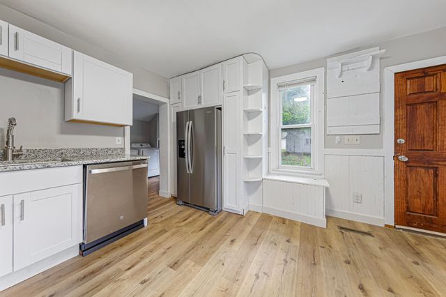 1519 N 4th Street, Mankato, MN 56001