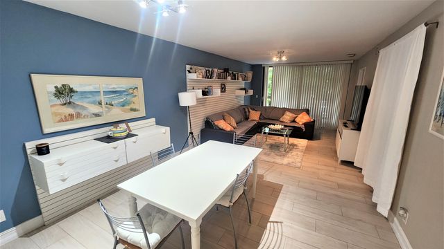 600 Egret Circle 7201, Delray Beach, FL 33444
