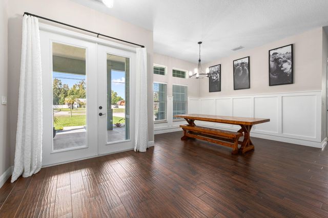 5116 Silver Oak Drive, Fort Pierce, FL 34982