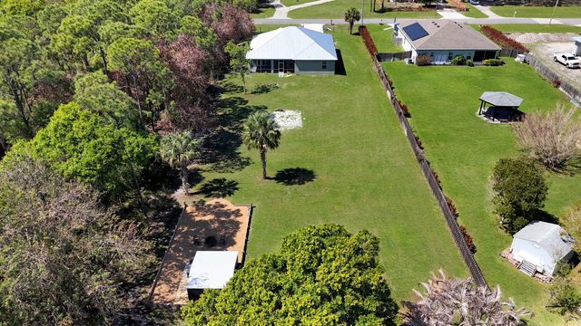 5116 Silver Oak Drive, Fort Pierce, FL 34982