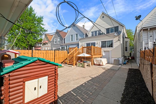 4317 W Shakespeare Avenue, Chicago, IL 60639