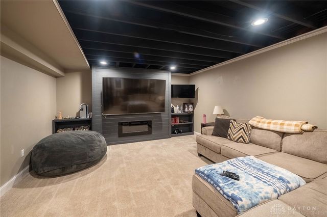 4385 Weber Drive, Beavercreek, OH 45430