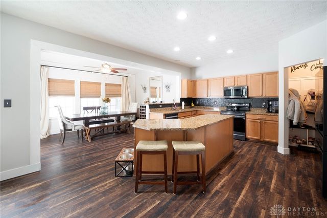 4385 Weber Drive, Beavercreek, OH 45430