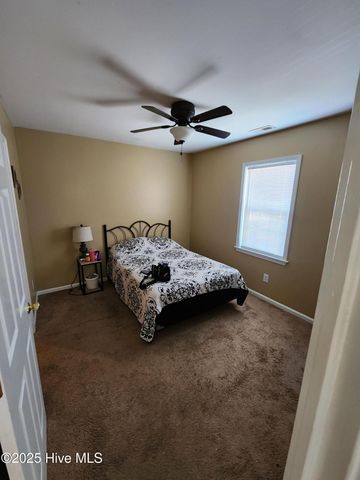 117 Gladiola Drive, New Bern, NC 28562