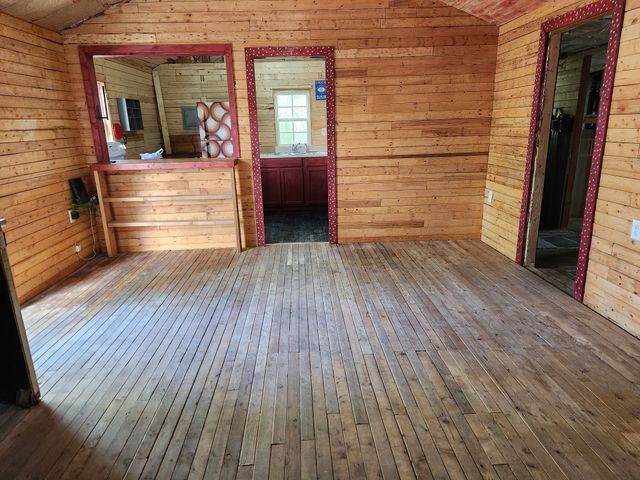 30611 Steel Tram Rdg, Crawford, TN 38554