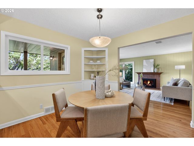 16965 Chapin Way, Lake Oswego, OR 97034