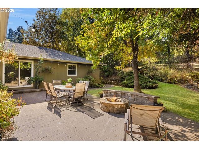 16965 Chapin Way, Lake Oswego, OR 97034