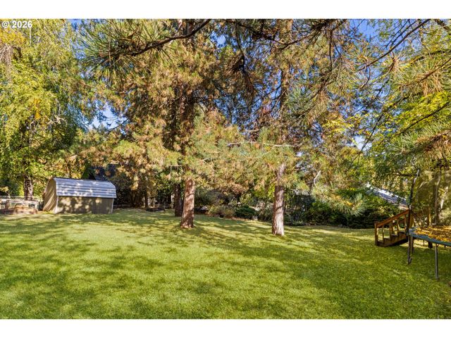 16965 Chapin Way, Lake Oswego, OR 97034