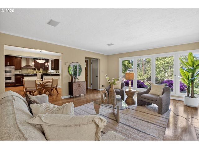 16965 Chapin Way, Lake Oswego, OR 97034