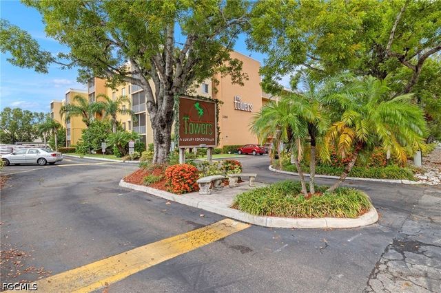 2366 E Mall DR 213, Fort Myers, FL 33901