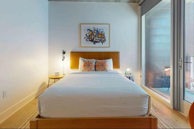 48 East Ave 1210, Austin, TX 78701