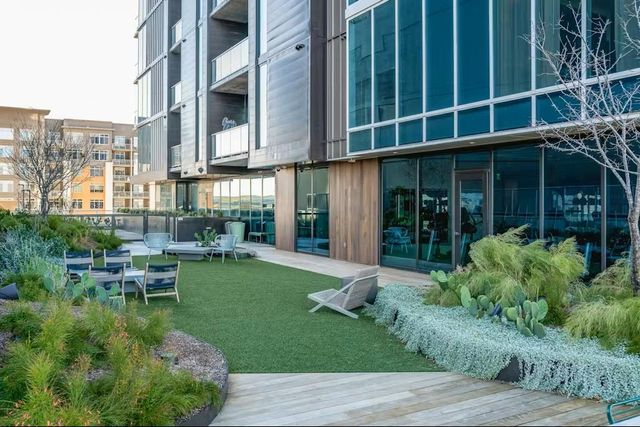 48 East Ave 1210, Austin, TX 78701