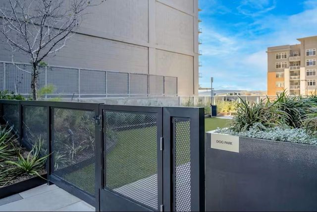 48 East Ave 1210, Austin, TX 78701