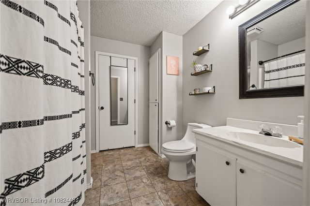 9601 Apple Valley Way, Van Buren, AR 72956