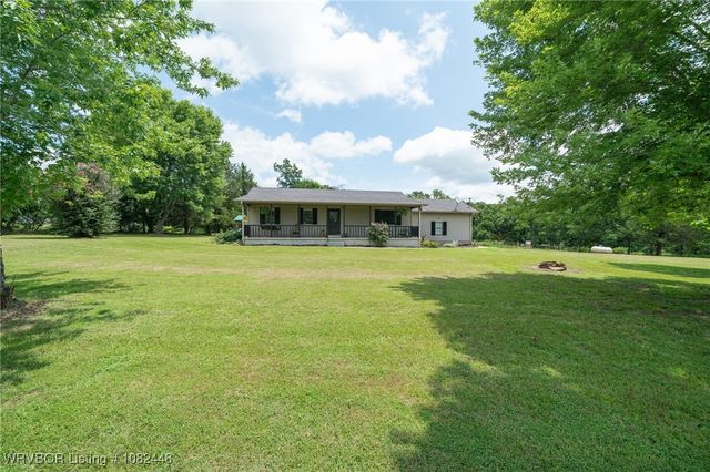 9601 Apple Valley Way, Van Buren, AR 72956