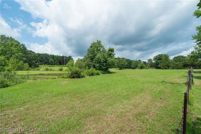 9601 Apple Valley Way, Van Buren, AR 72956