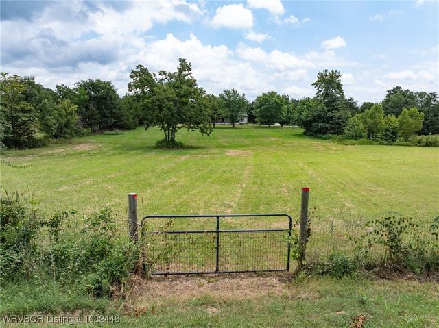 9601 Apple Valley Way, Van Buren, AR 72956