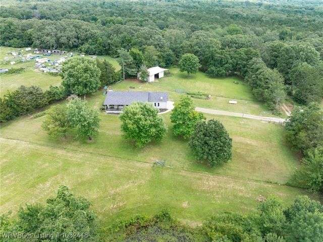 9601 Apple Valley Way, Van Buren, AR 72956