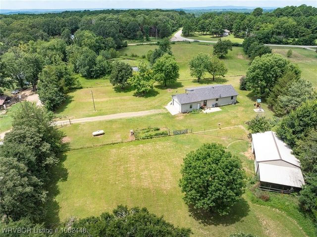 9601 Apple Valley Way, Van Buren, AR 72956