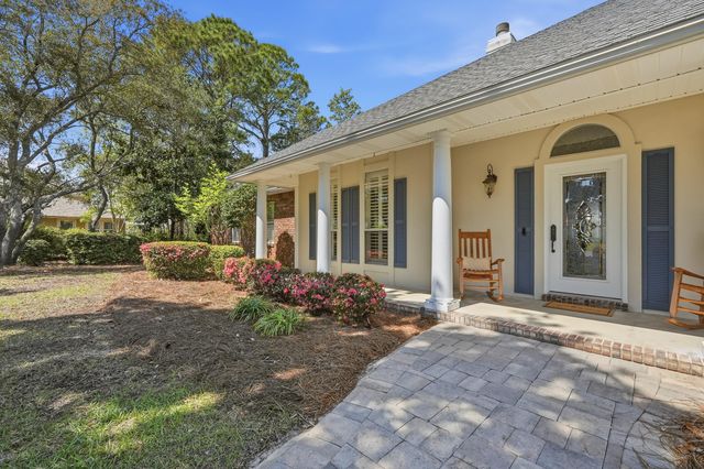 4397 Windrush Drive, Niceville, FL 32578