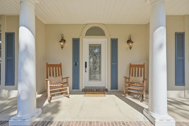 4397 Windrush Drive, Niceville, FL 32578