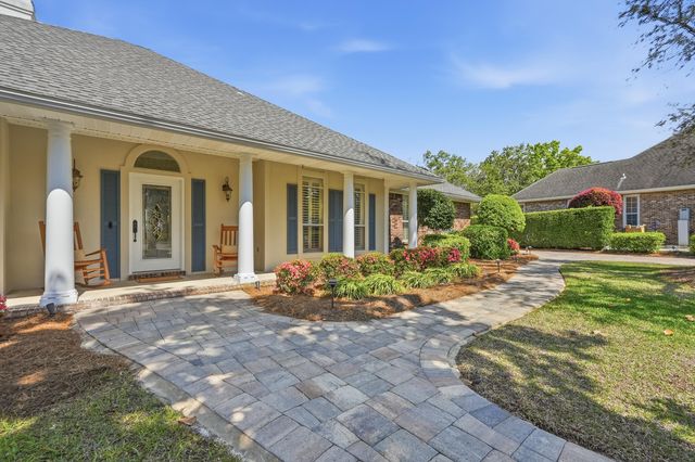 4397 Windrush Drive, Niceville, FL 32578