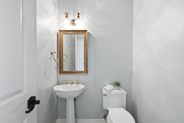 4397 Windrush Drive, Niceville, FL 32578