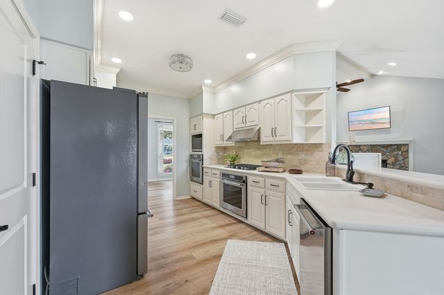 4397 Windrush Drive, Niceville, FL 32578