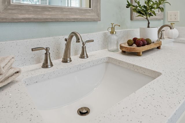 4397 Windrush Drive, Niceville, FL 32578