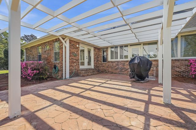 4397 Windrush Drive, Niceville, FL 32578