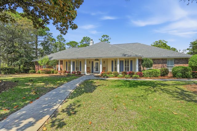 4397 Windrush Drive, Niceville, FL 32578