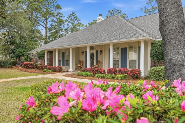 4397 Windrush Drive, Niceville, FL 32578