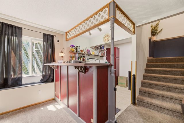 8910 W Ryan Cir, Wichita, KS 67205