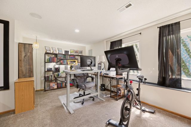 8910 W Ryan Cir, Wichita, KS 67205