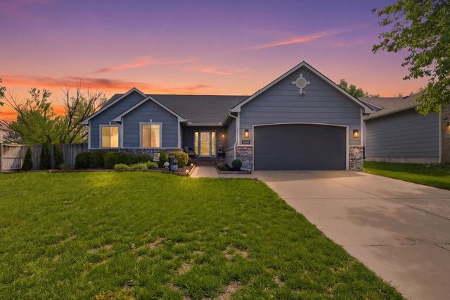 8910 W Ryan Cir, Wichita, KS 67205