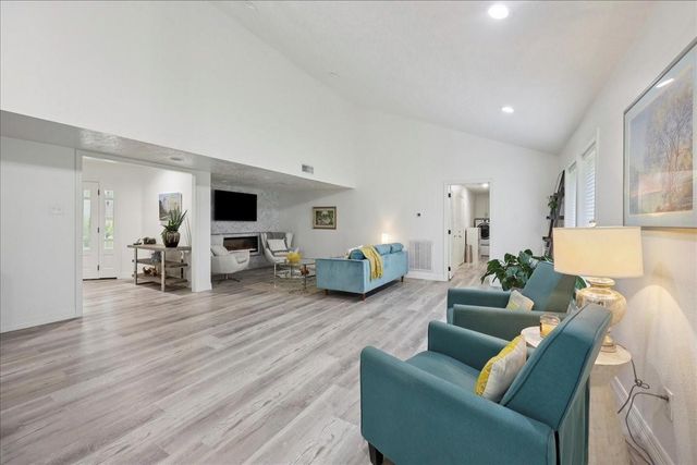 5840 Wynden Way, Beaumont, TX 77706