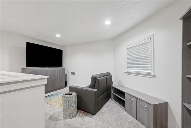 5840 Wynden Way, Beaumont, TX 77706