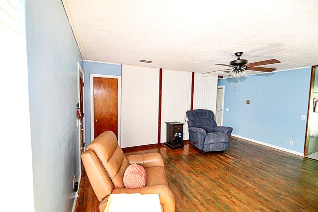 1561 Fm 1816, Bowie, TX 76230