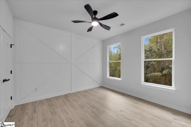 216 Riverbreeze Road, Greenville, SC 29611