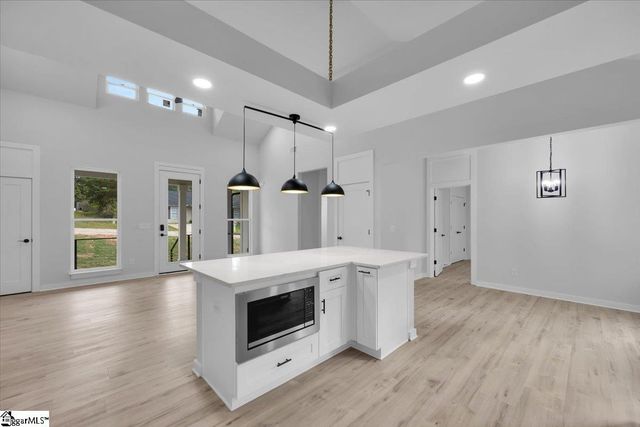 216 Riverbreeze Road, Greenville, SC 29611